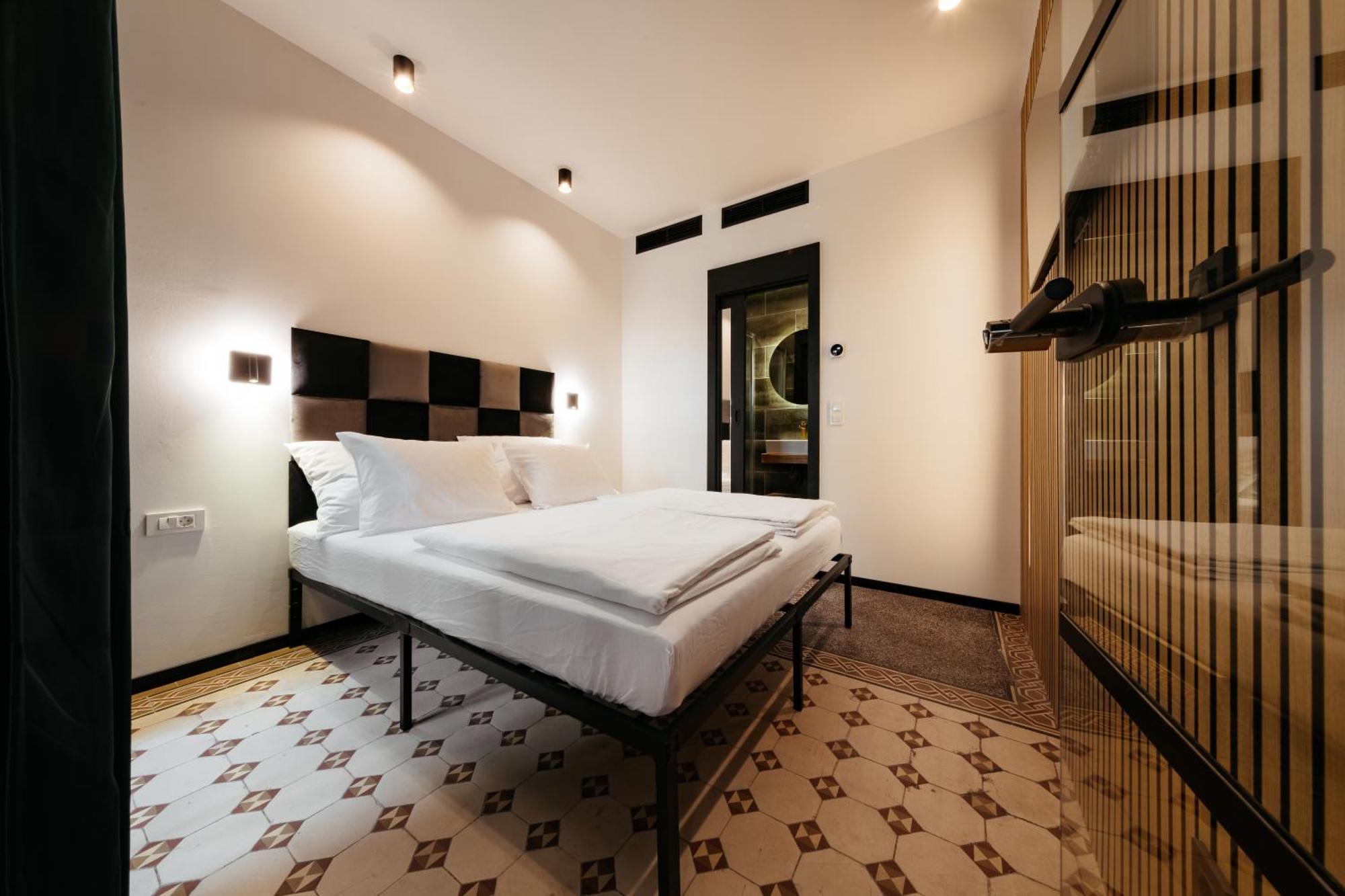 Main Square Apartments & Rooms มาริบอร์ ภายนอก รูปภาพ