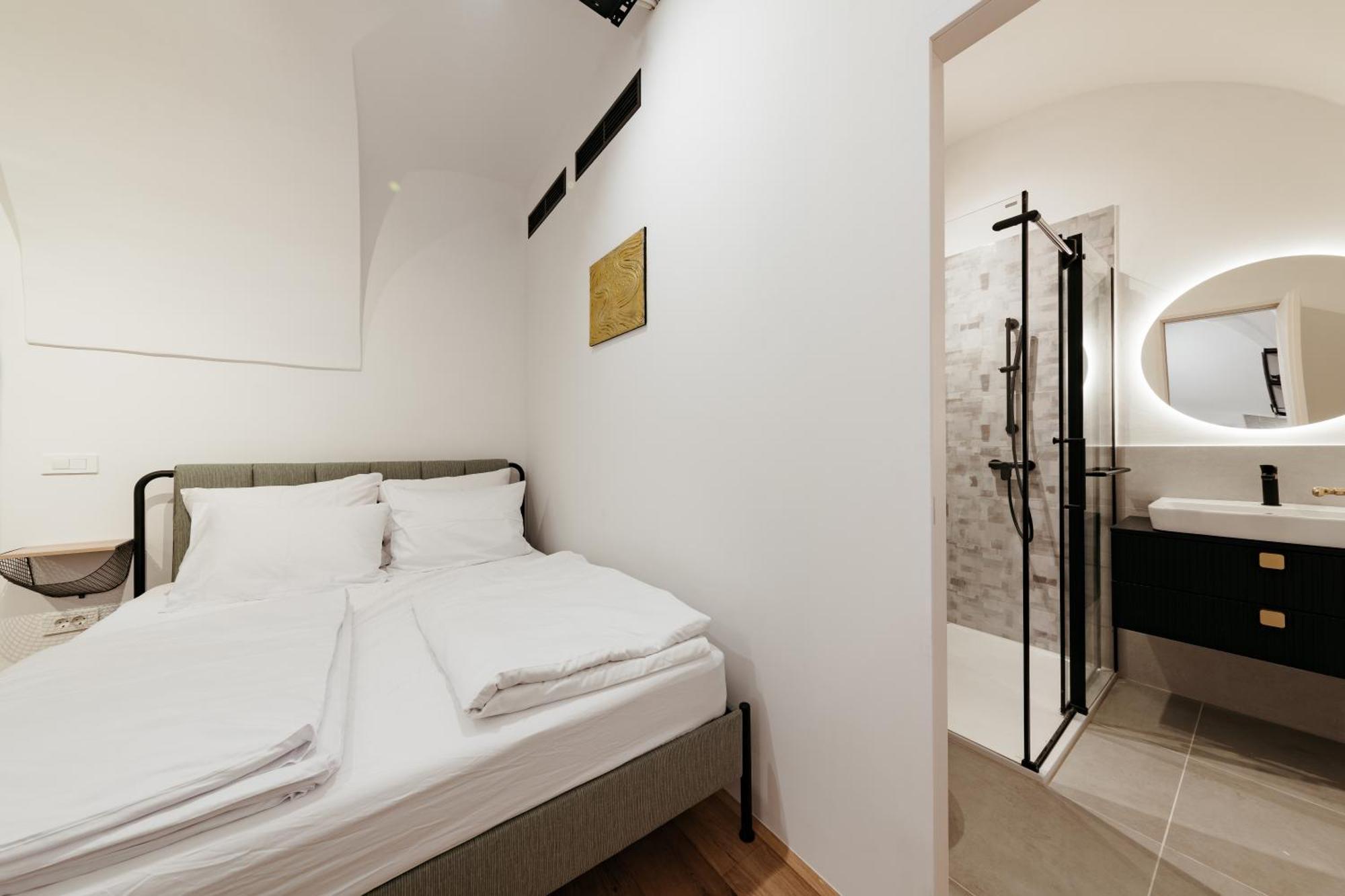 Main Square Apartments & Rooms มาริบอร์ ภายนอก รูปภาพ